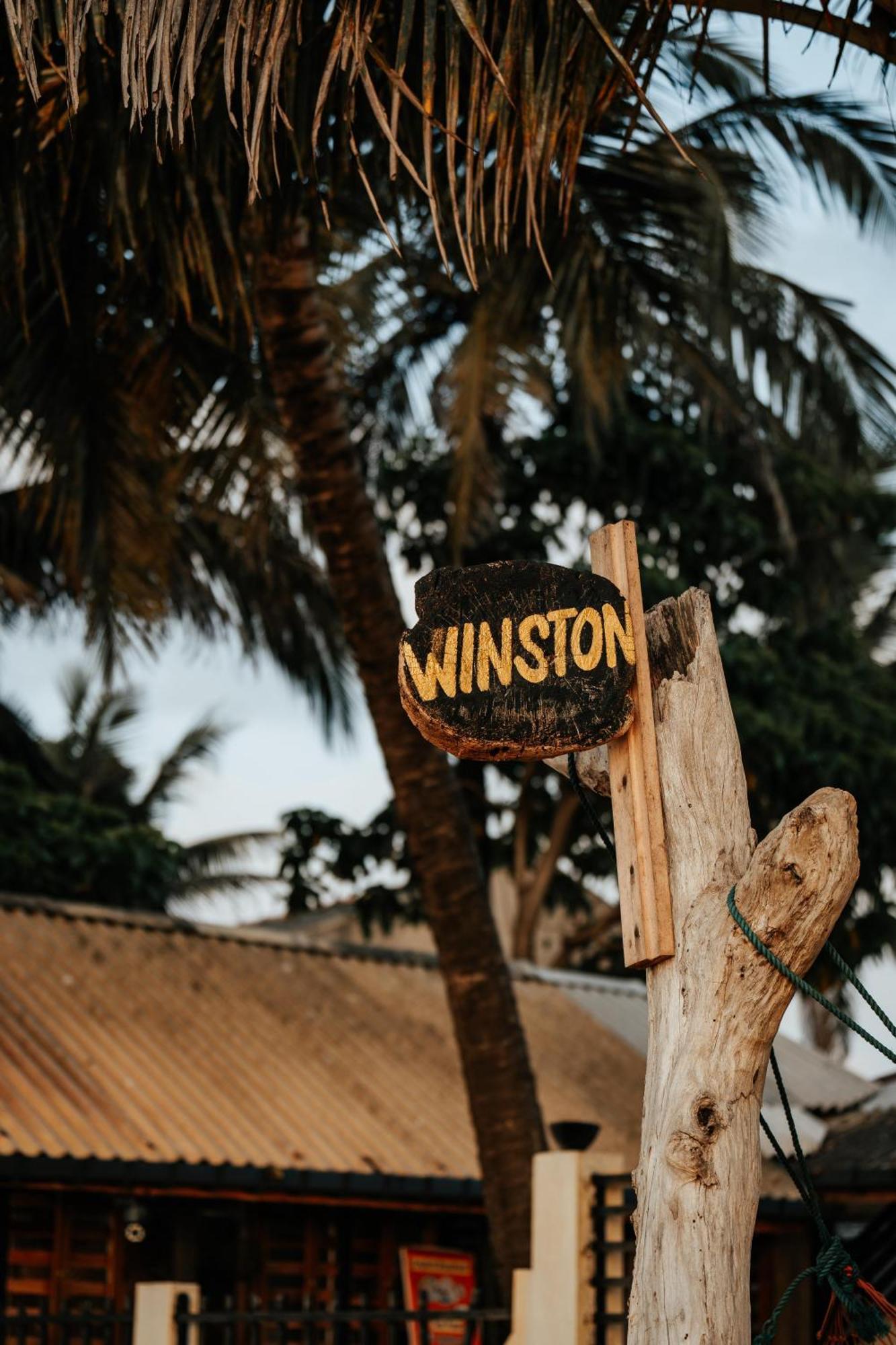 Winston Sea Front Villa Νεγκόμπο Εξωτερικό φωτογραφία