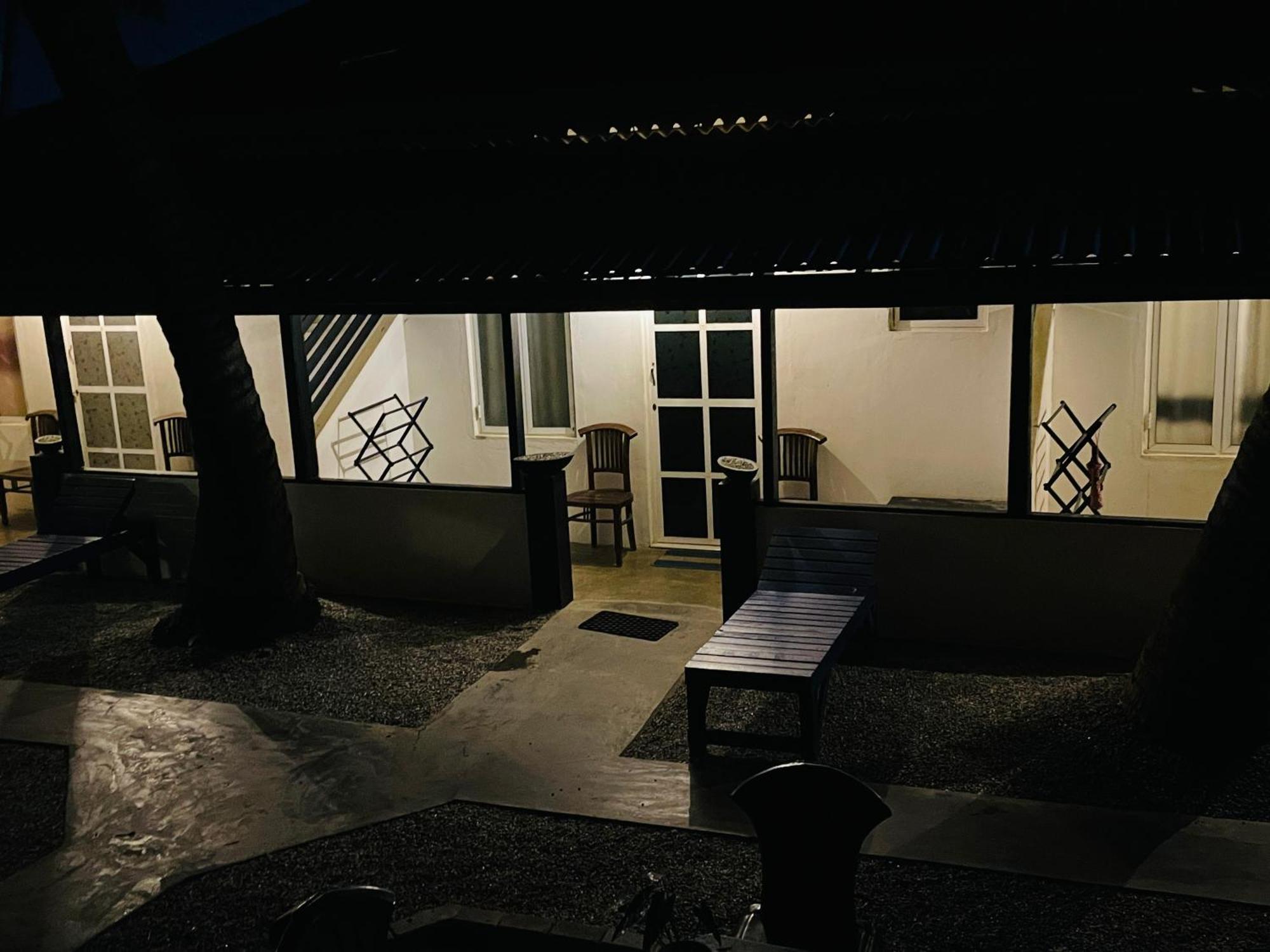 Winston Sea Front Villa Νεγκόμπο Εξωτερικό φωτογραφία