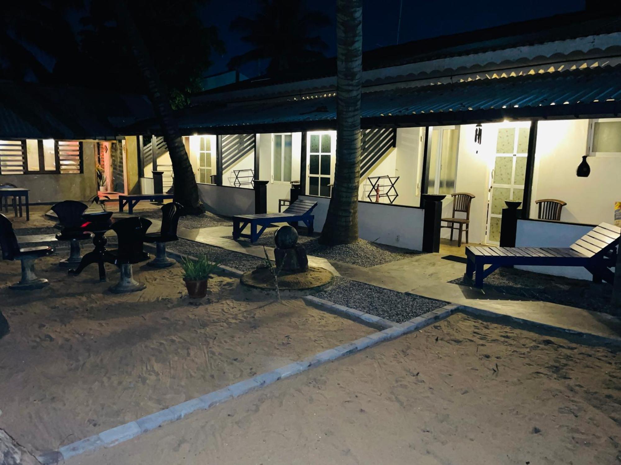 Winston Sea Front Villa Νεγκόμπο Εξωτερικό φωτογραφία